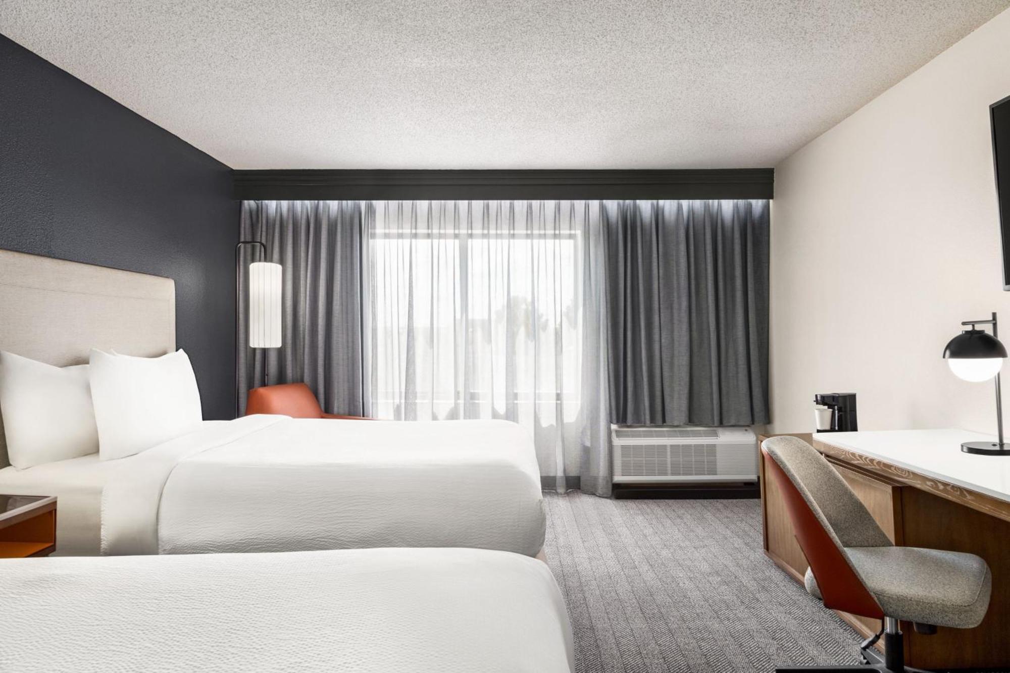 คอร์ตยาร์ด ฮุสตัน ชูการ์แลนด์ Hotel สตาฟฟอร์ด ภายนอก รูปภาพ