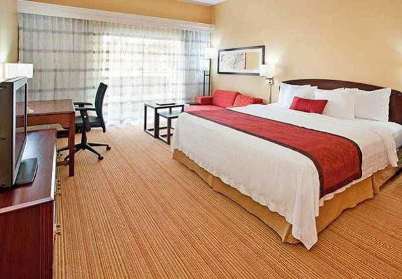 คอร์ตยาร์ด ฮุสตัน ชูการ์แลนด์ Hotel สตาฟฟอร์ด ภายนอก รูปภาพ